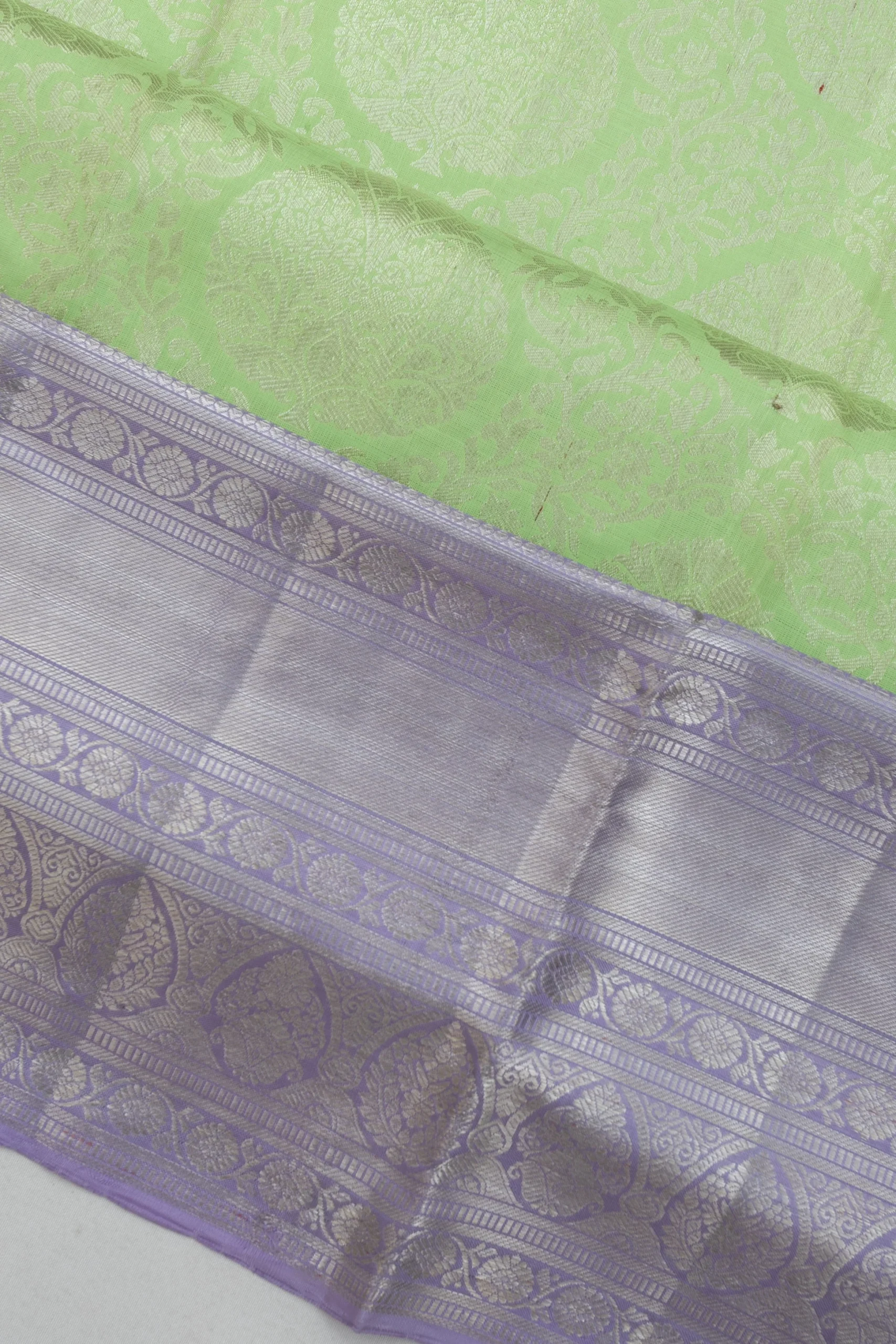Parrot Green Kanchipuram Tissue Silk Saree - Image 2