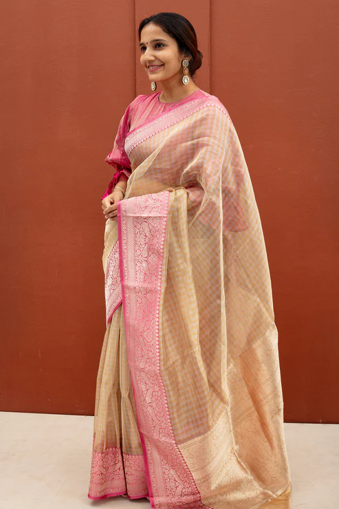 Banaras tissue brocade silk Saree - Image 3