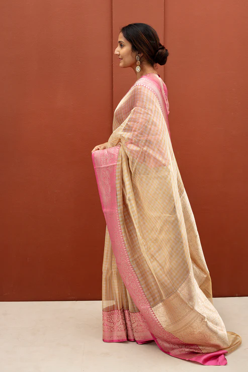 Banaras tissue brocade silk Saree - Image 5