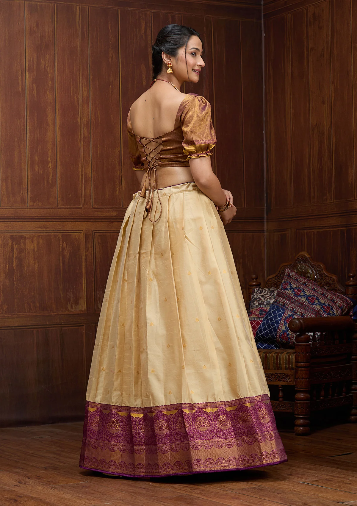 Banarasi Semi-Stitched Lehenga - Image 7