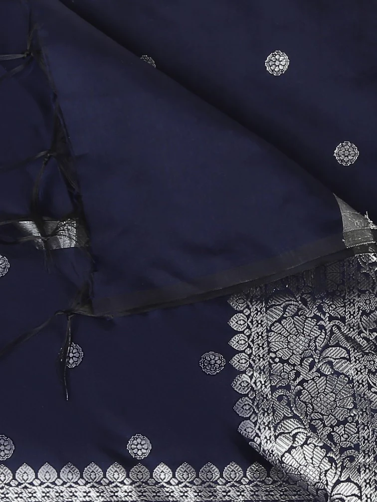 Banarasi Silk Dupatta with Silver Border - Image 2