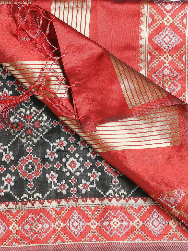Beautiful Banarasi Patola Silk Dupatta - Image 6